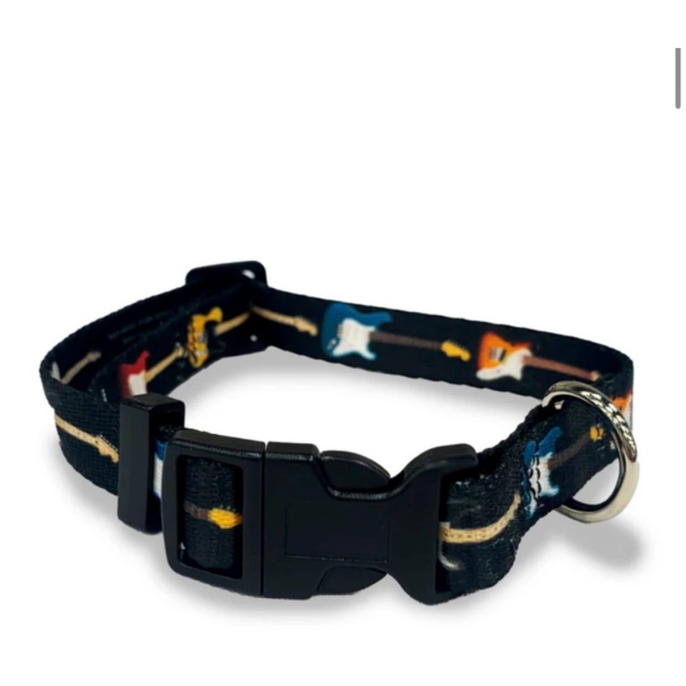 Perri's Fender Guitar Size Medium (16-55 lbs) Pet Dog Collar Black New W Tag